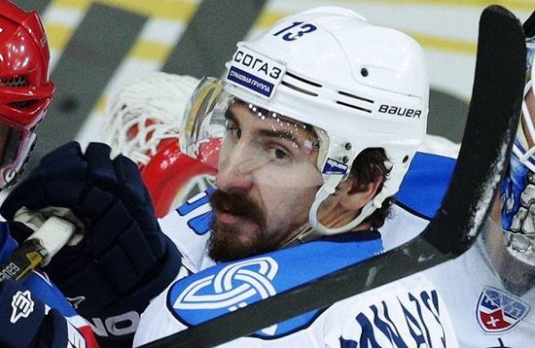 <br />
Российский хоккеист умер в 29 лет<br />
