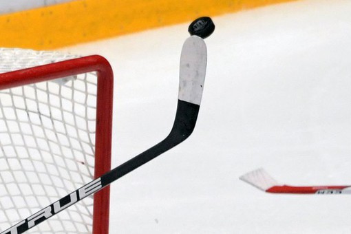 <br />
Российский форвард Афанасьев подписал контракт с клубом НХЛ «Нэшвилл»<br />
